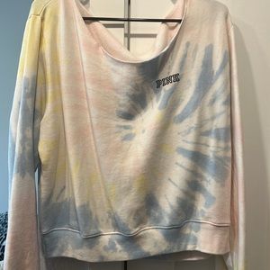 Victoria’s secrets pink tye dyed design fleece cropped sweater